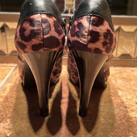 NWOT Carlos Santana Open Toe Booties - Picture 6 of 8